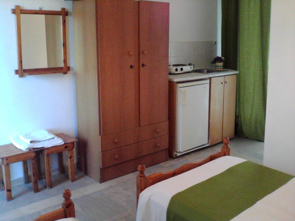 Virginia'S Beachfront Apartments Kávos Extérieur photo