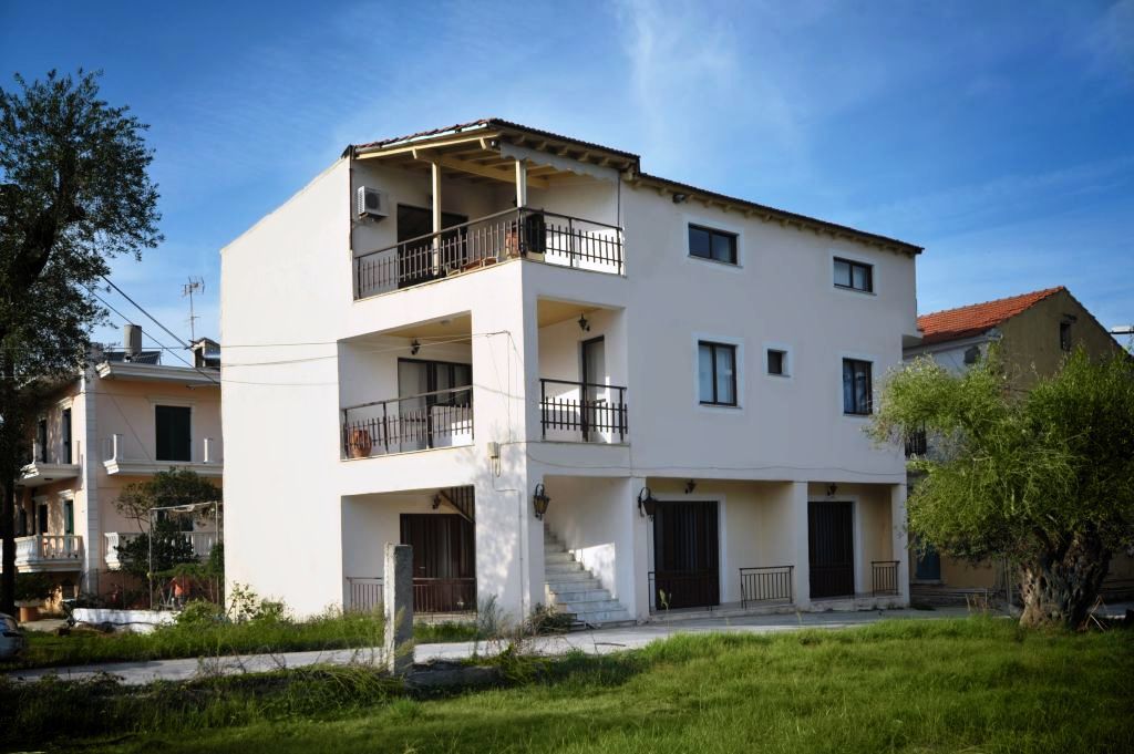 Virginia'S Beachfront Apartments Kávos Extérieur photo